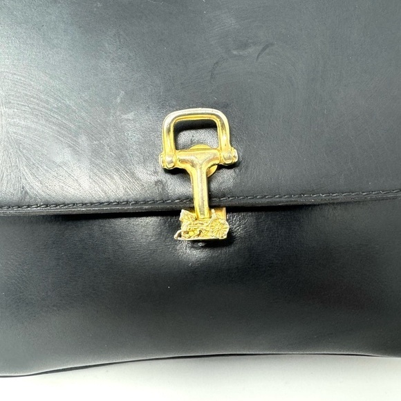 Celine Vintage Horse Carriage Bag – Black Leather Crossbody - Gold Logo Hardware - Picture 2 of 11
